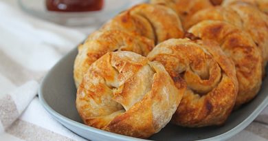 Бурек со компир: Вкусен оброк по практичниот рецепт