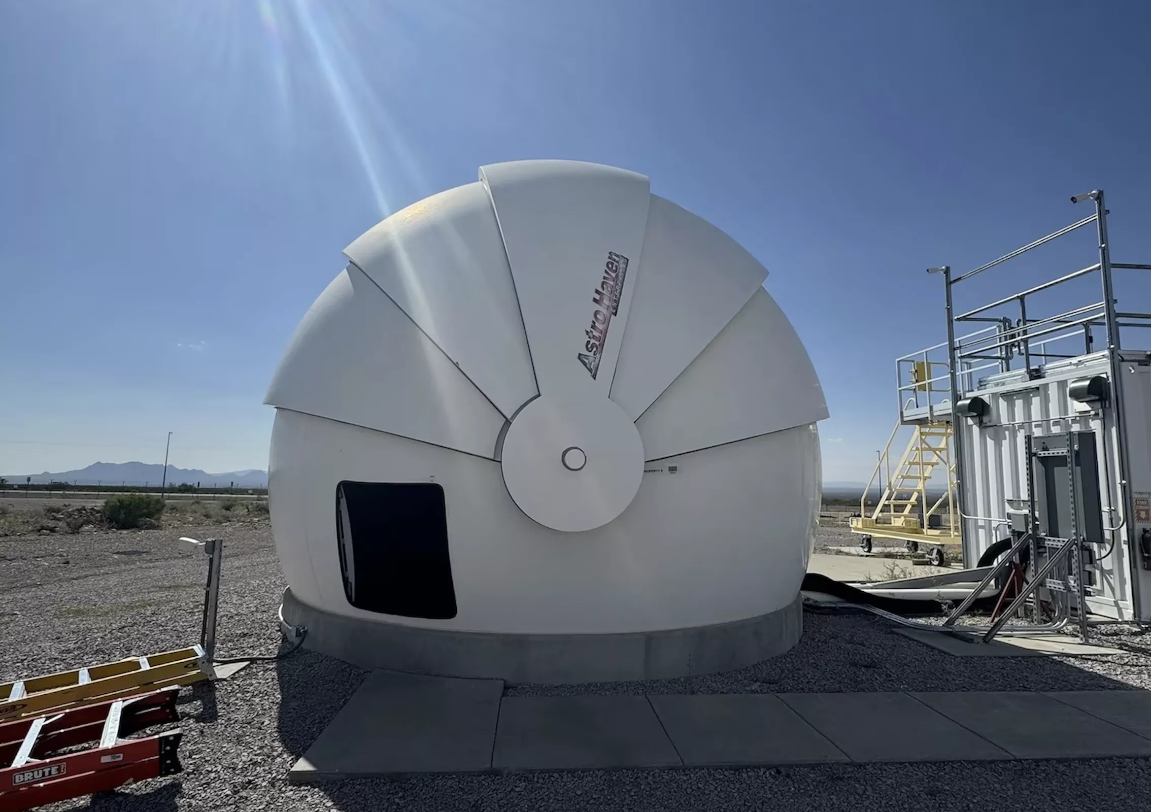 Испитување на брзина и доверливост на комуникацијата со ласери во човечките вселенски летови со Artemis 2