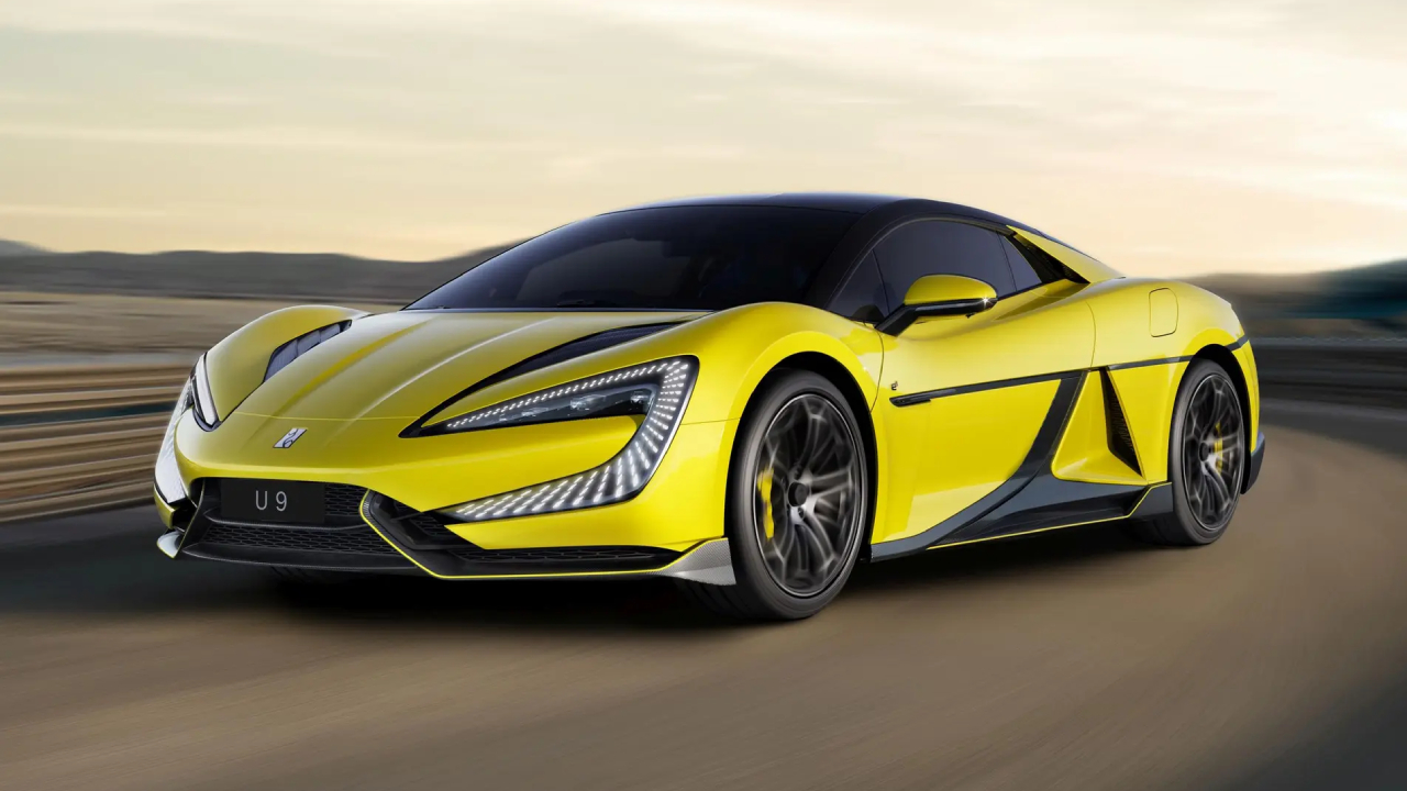BYD YangWang U9: Танцувачки супер автомобил со тркалото на иднината
