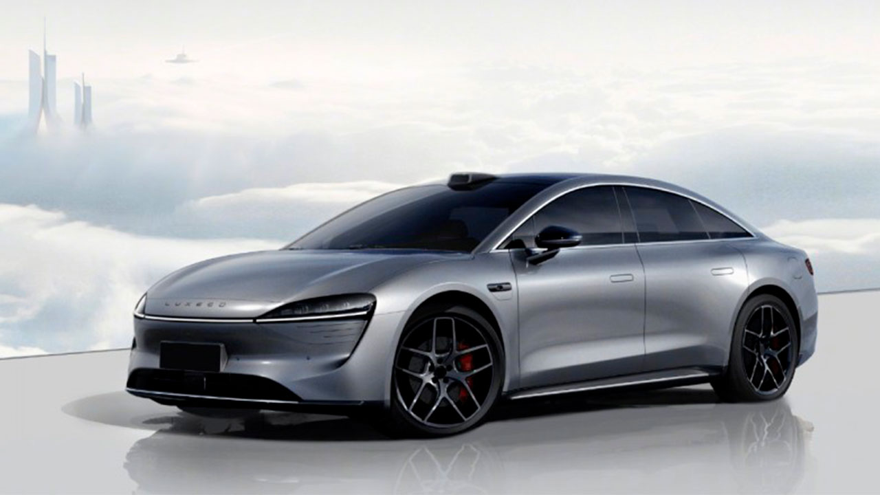 HarmonyOS 4 со Huawei спортски автомобил: проектот LUXEED и гласините за партнерство