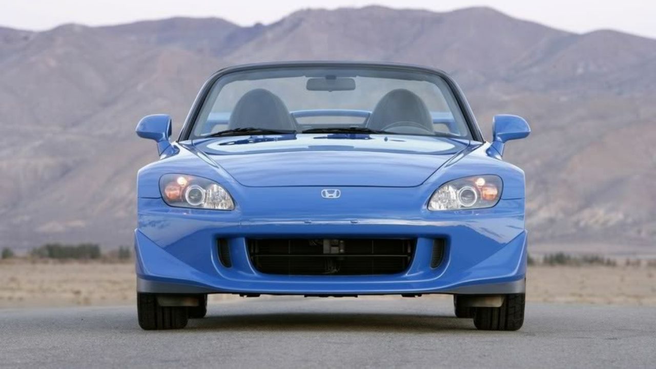 Реставрацијата на Honda S2000: изненадувања и предрасуди за 75. годишнина