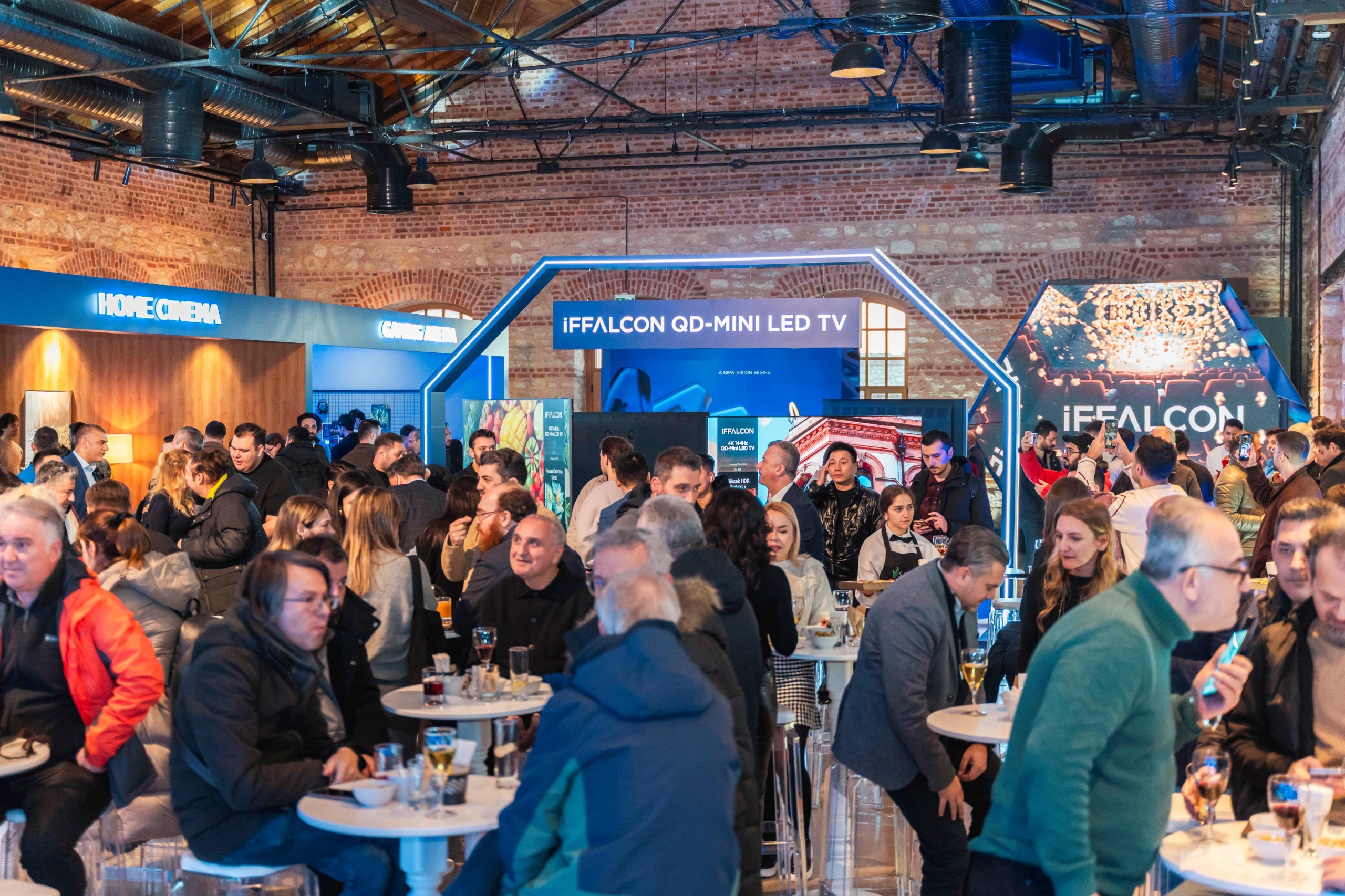 iFFALCON Турција: QD Mini LED и паметни телевизори концентрирани на геймери и млади потрошувачи