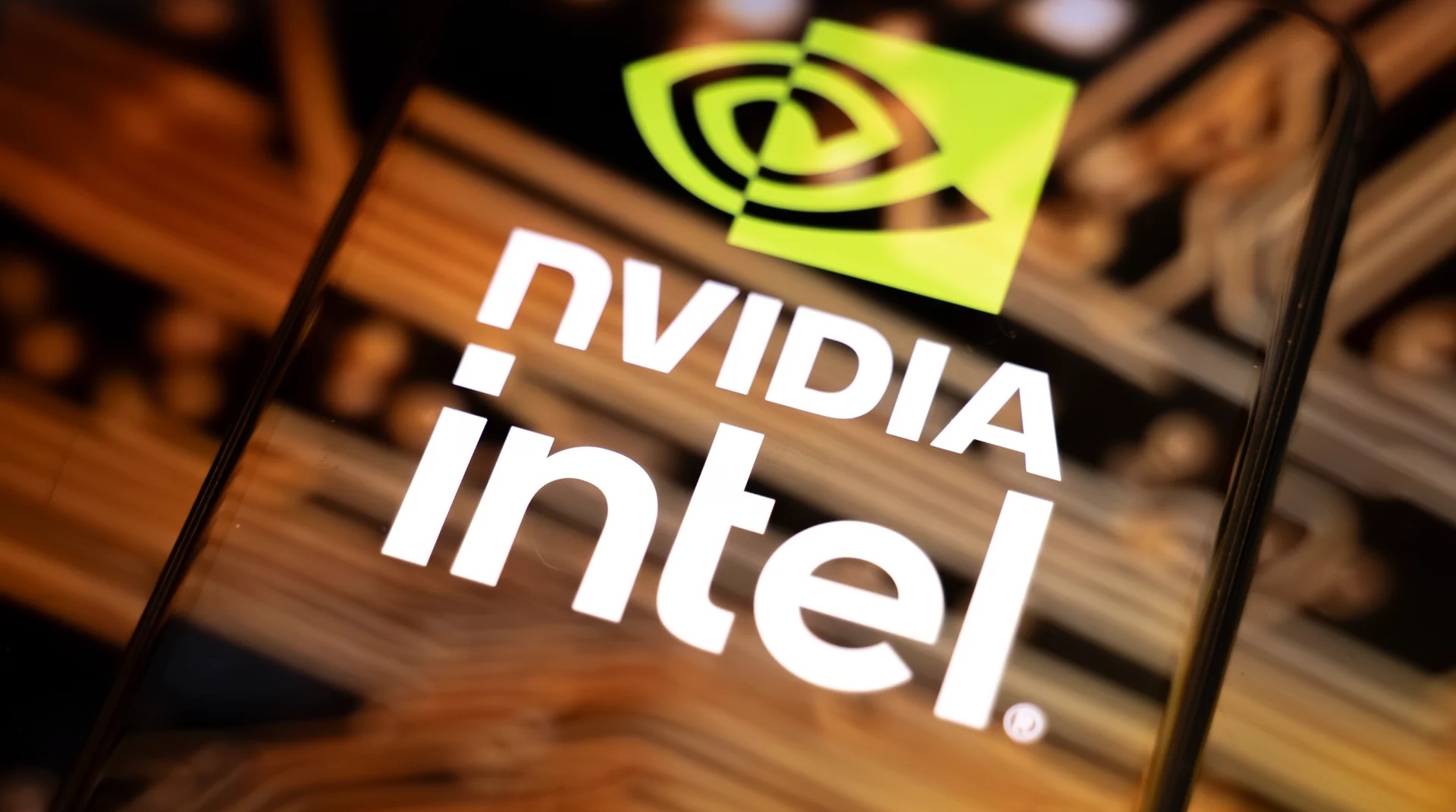 Intel и Nvidia: Нови поттик за заедничка трансакација и технолошки напредок