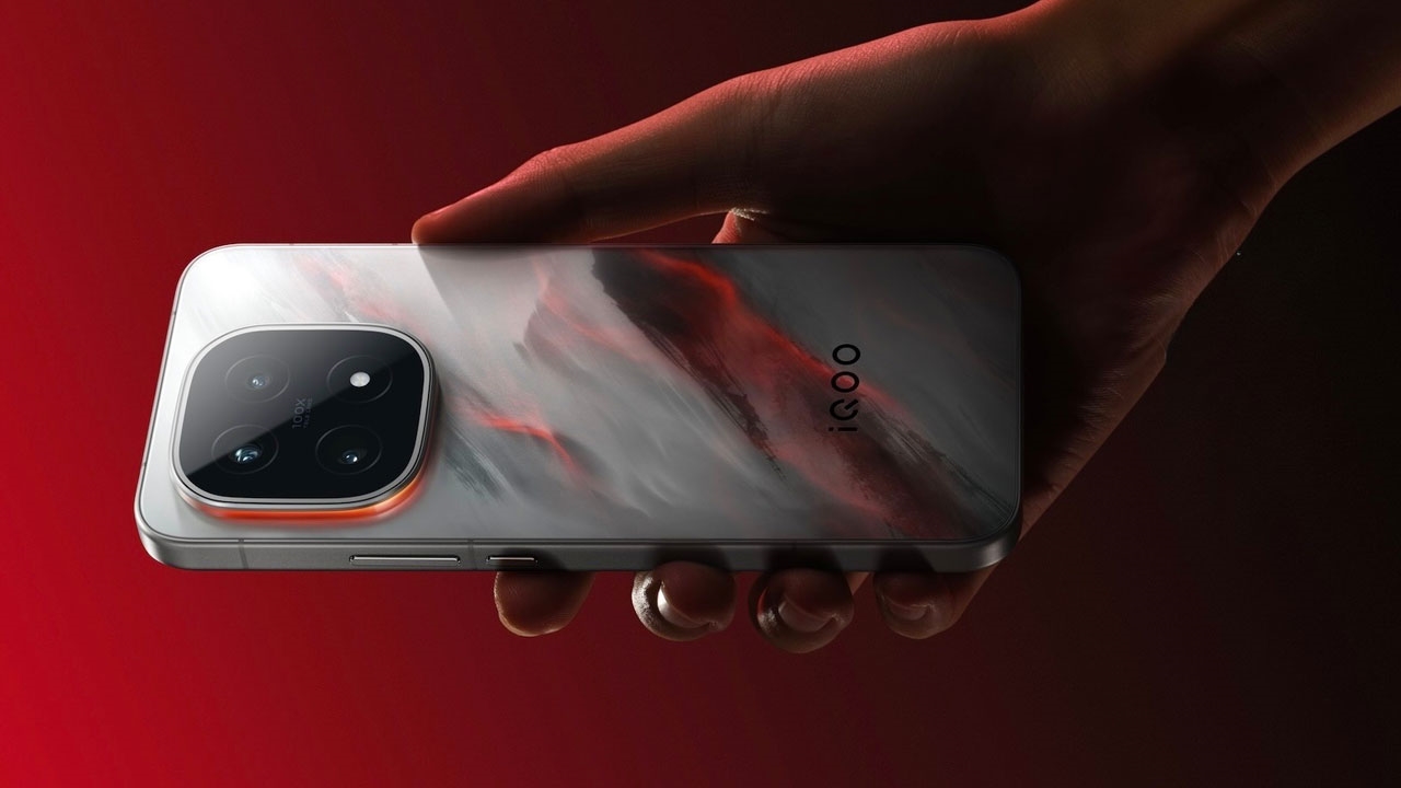 iQOO 15R: Модерен моќен поволно ценет флагшип со Snapdragon 8 Gen 5 првите перформанси