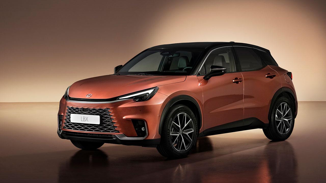 LBX со Lexus Новиот сегмент B-SUV ги поставува границите: Дизајн и Технологија со сцената во Турција