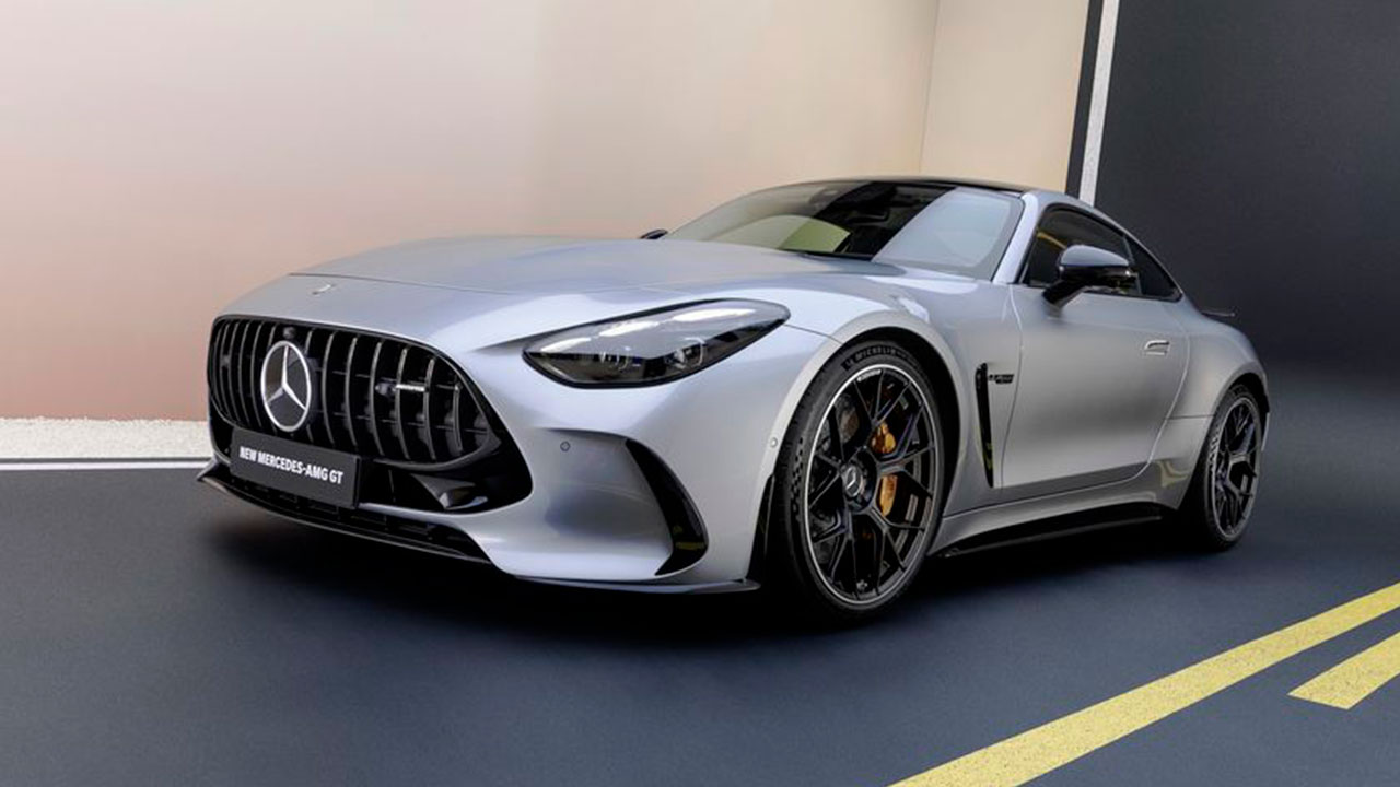 Mercedes-AMG GT: Новата генерација V8 моќност и течни аеродинамички линии
