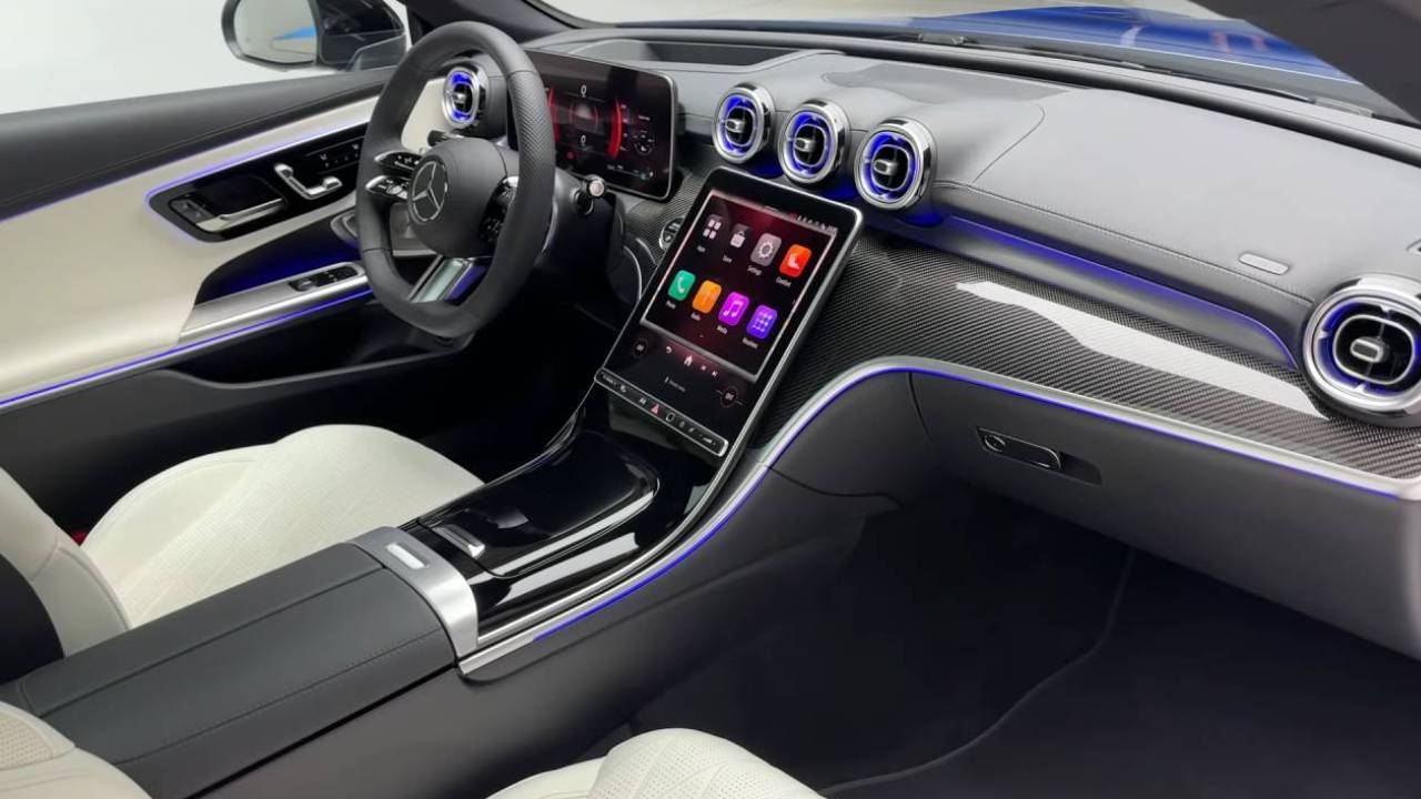 Мерцедес-Бенз CLE Coupé: Претставен со нов дизајн и моќна перформанса