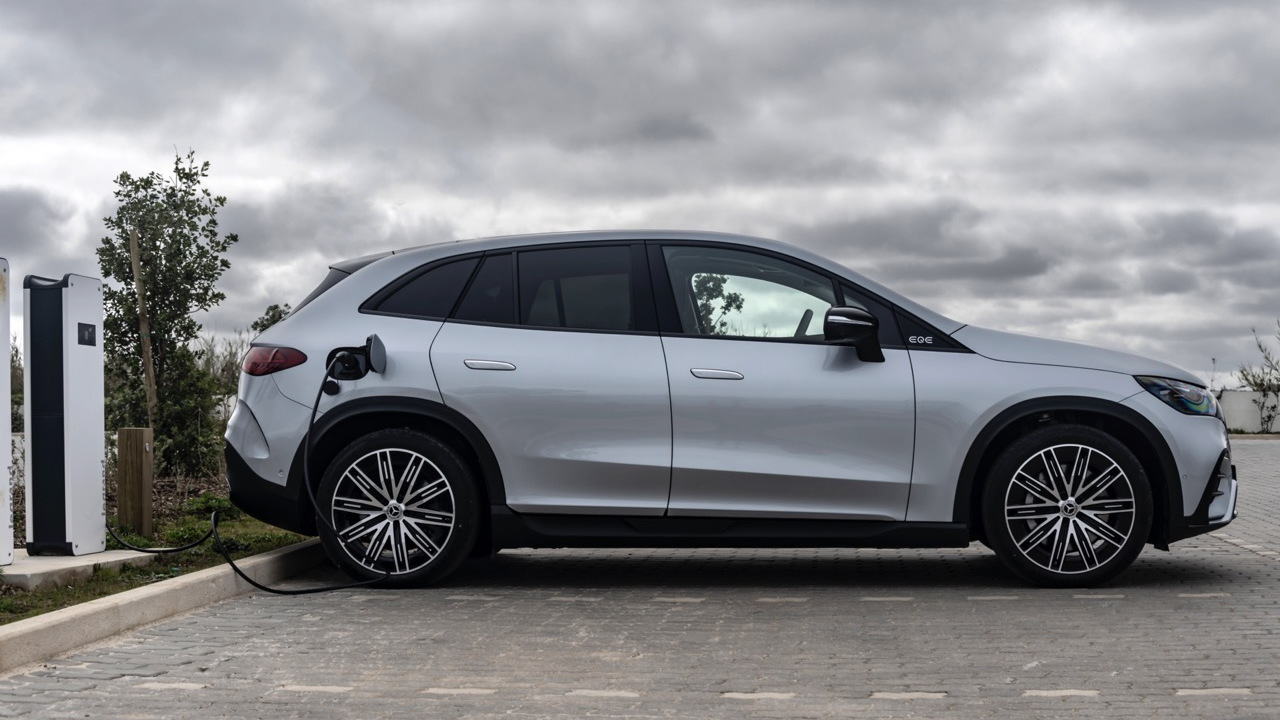 Mercedes-Benz претплатна услуга за перформансни подобрувања со OTA ажурирања