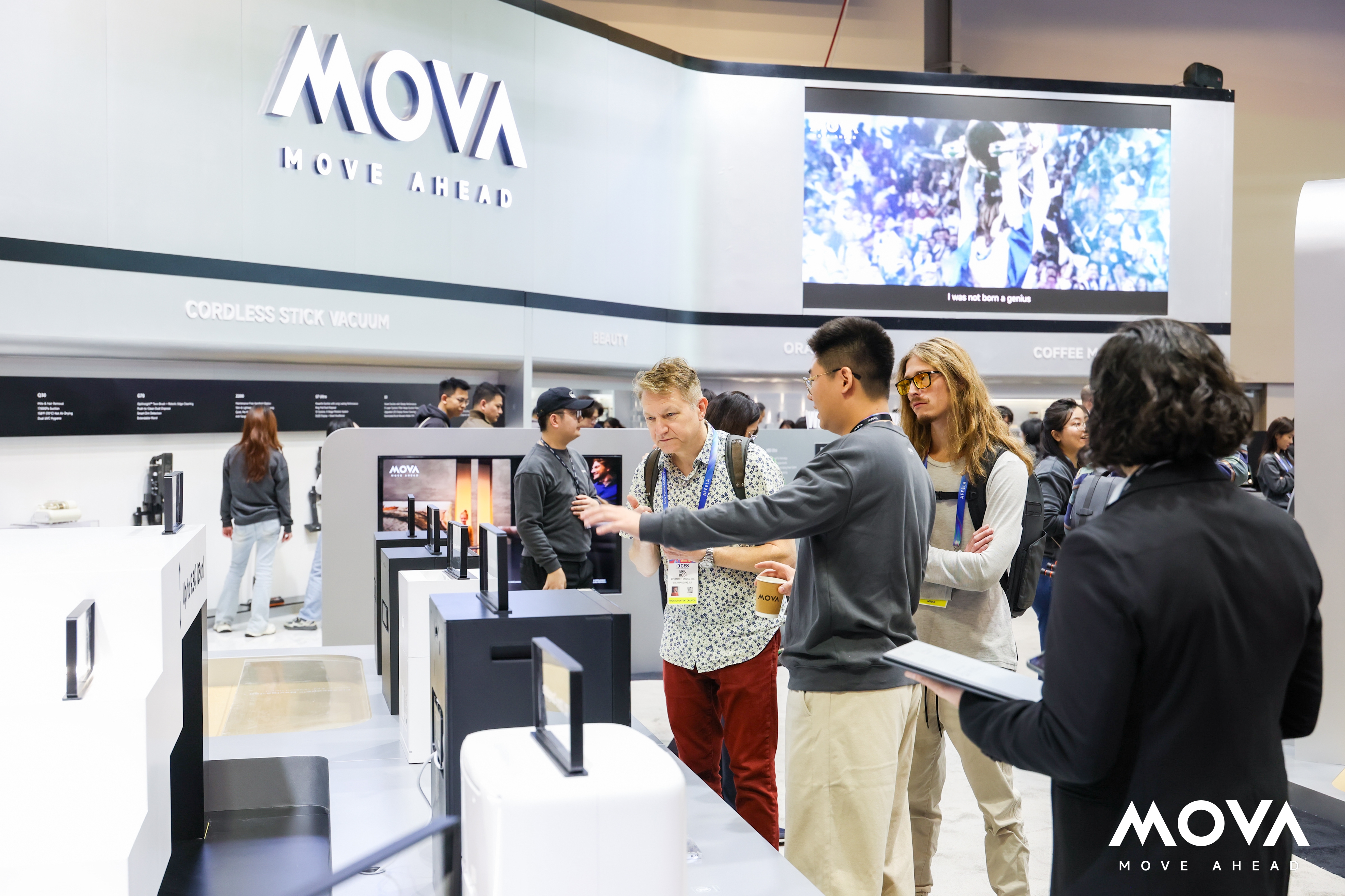 MOVA CES 2026: Модуларни решенија за чистење и градинарство за многу катни куќи