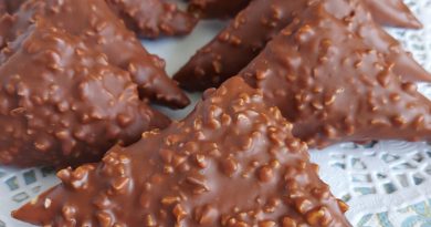 Хрупки Muskalar со чоколадна гозба: Лесна за подготовка и вкусна