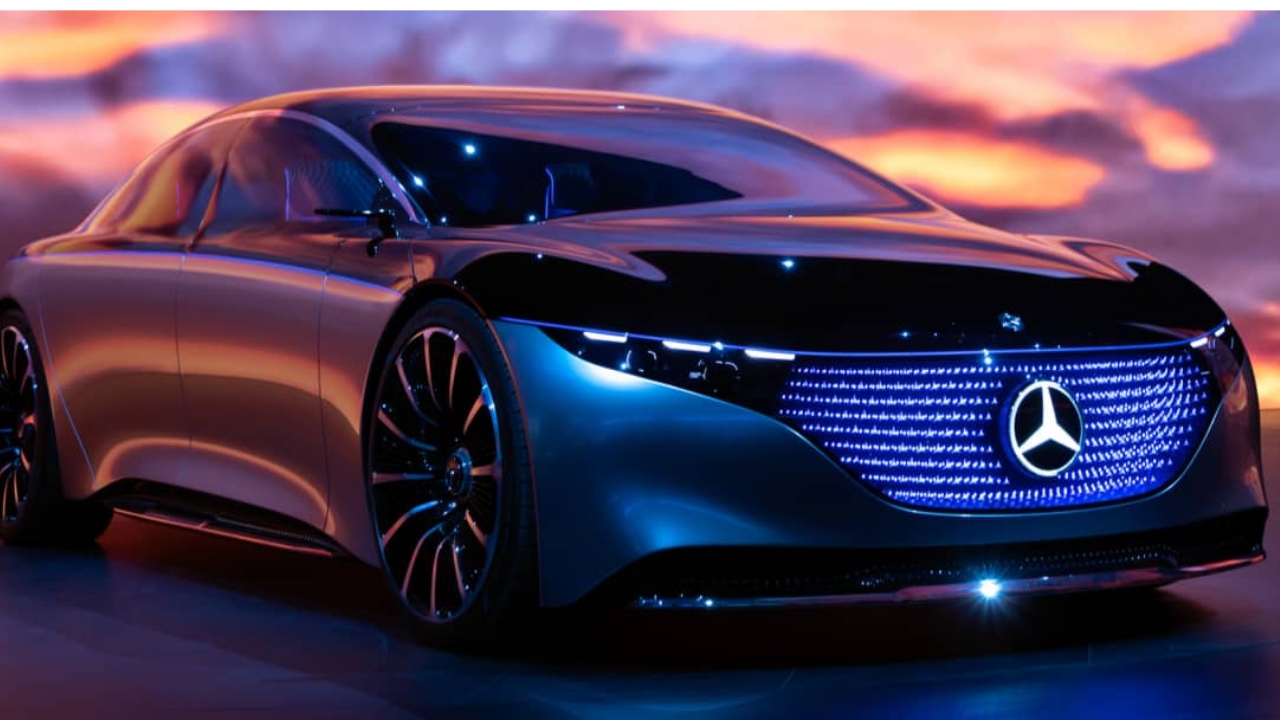 NACS Предизвик и интеграција со мрежата за полнење: Интеграцијата на Mercedes и други големи играчи во Tesla екосистемот за полнење