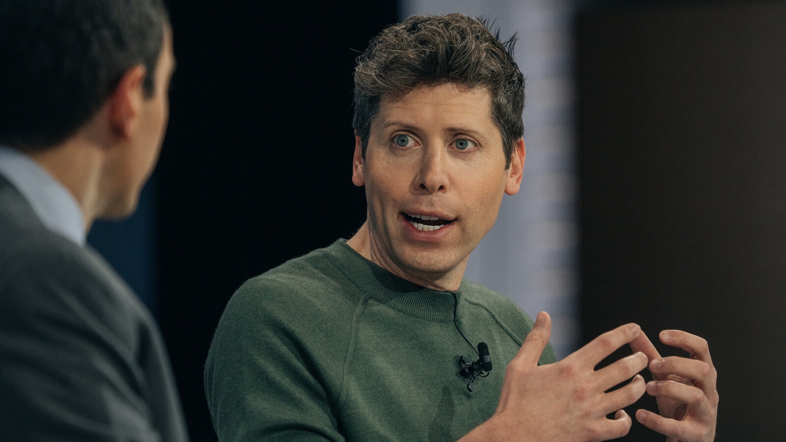 Големи инвестиционни преговори меѓу OpenAI и фондовите за суверен капитал во Блискиот исток