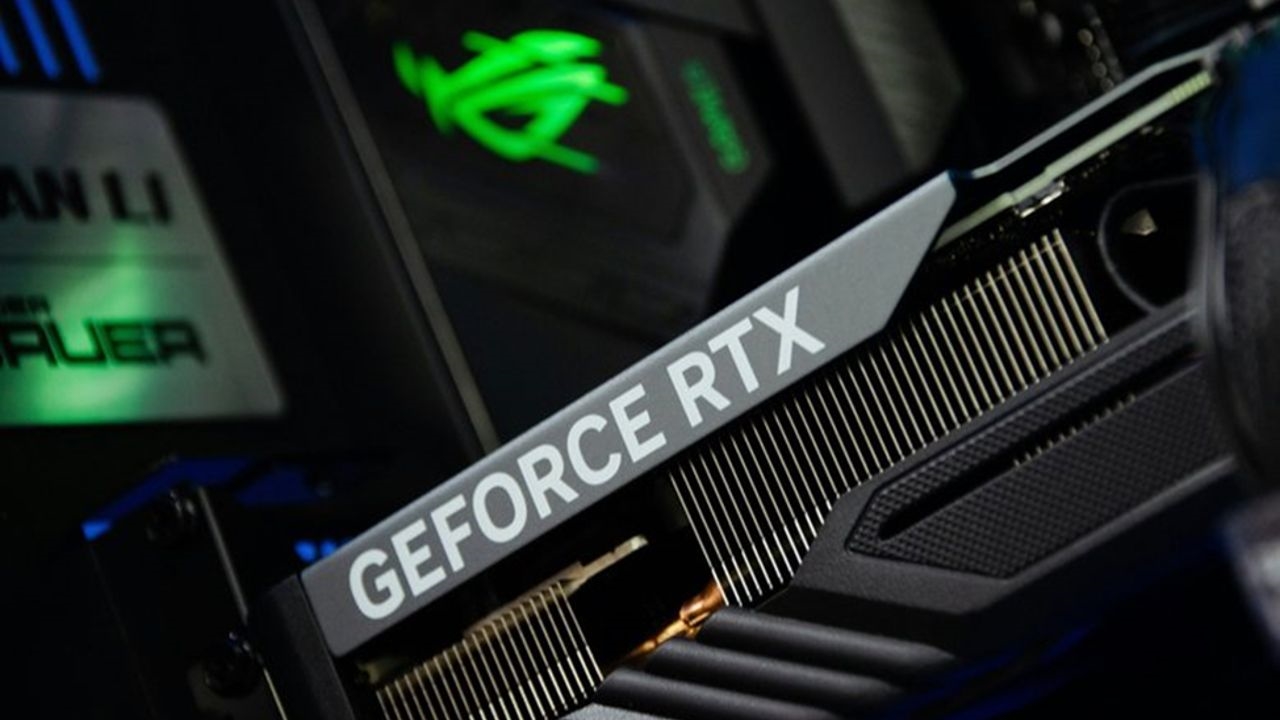 RTX 5090 Lightning Z Нови рекорди за OC: 3.75 GHz и 2500W лимит за енергија