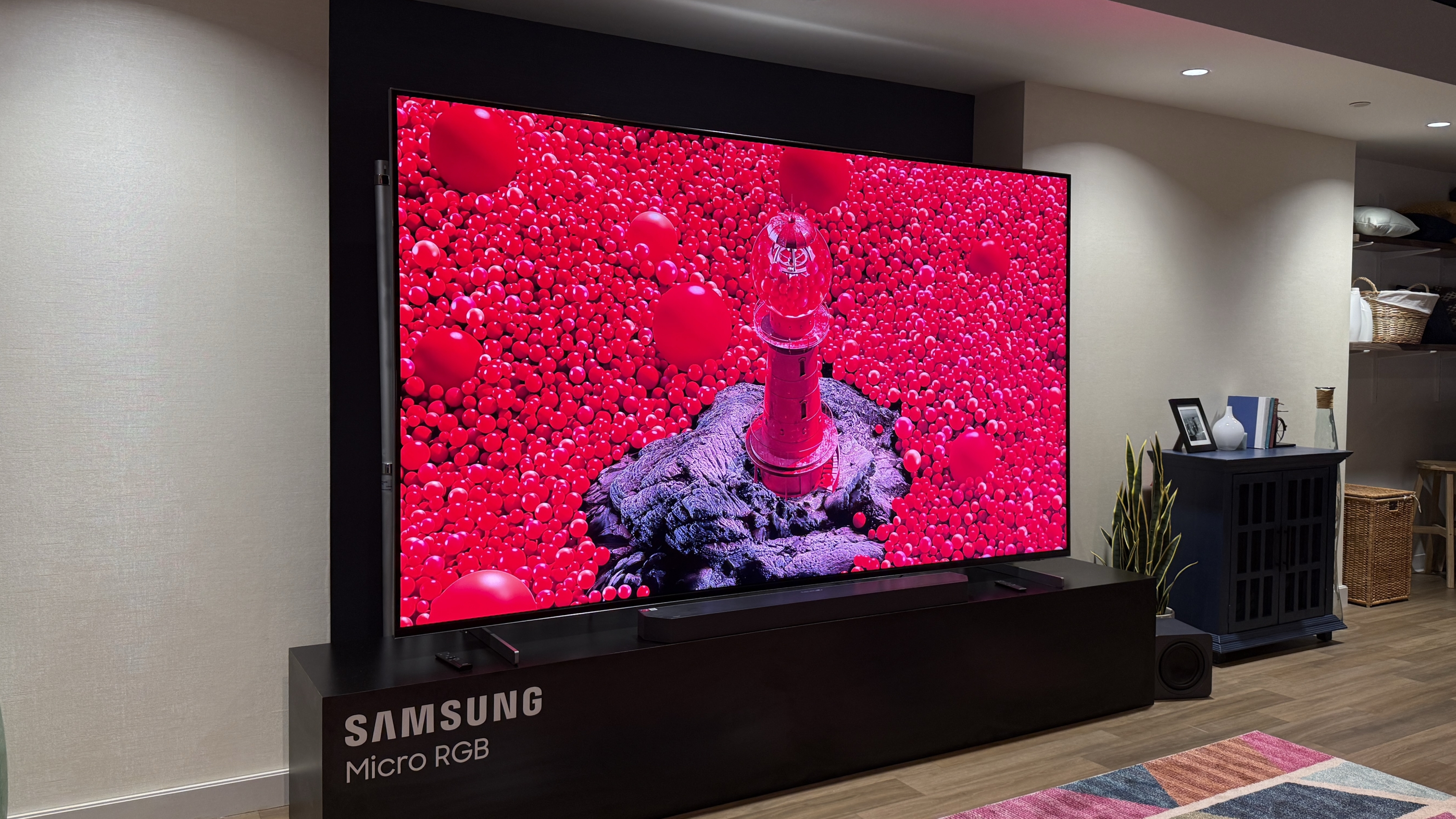 Samsung-овиот 130-инчен Micro RGB TV ќе биде изложен на CES 2026: Голем екран, напредна обработка на слика