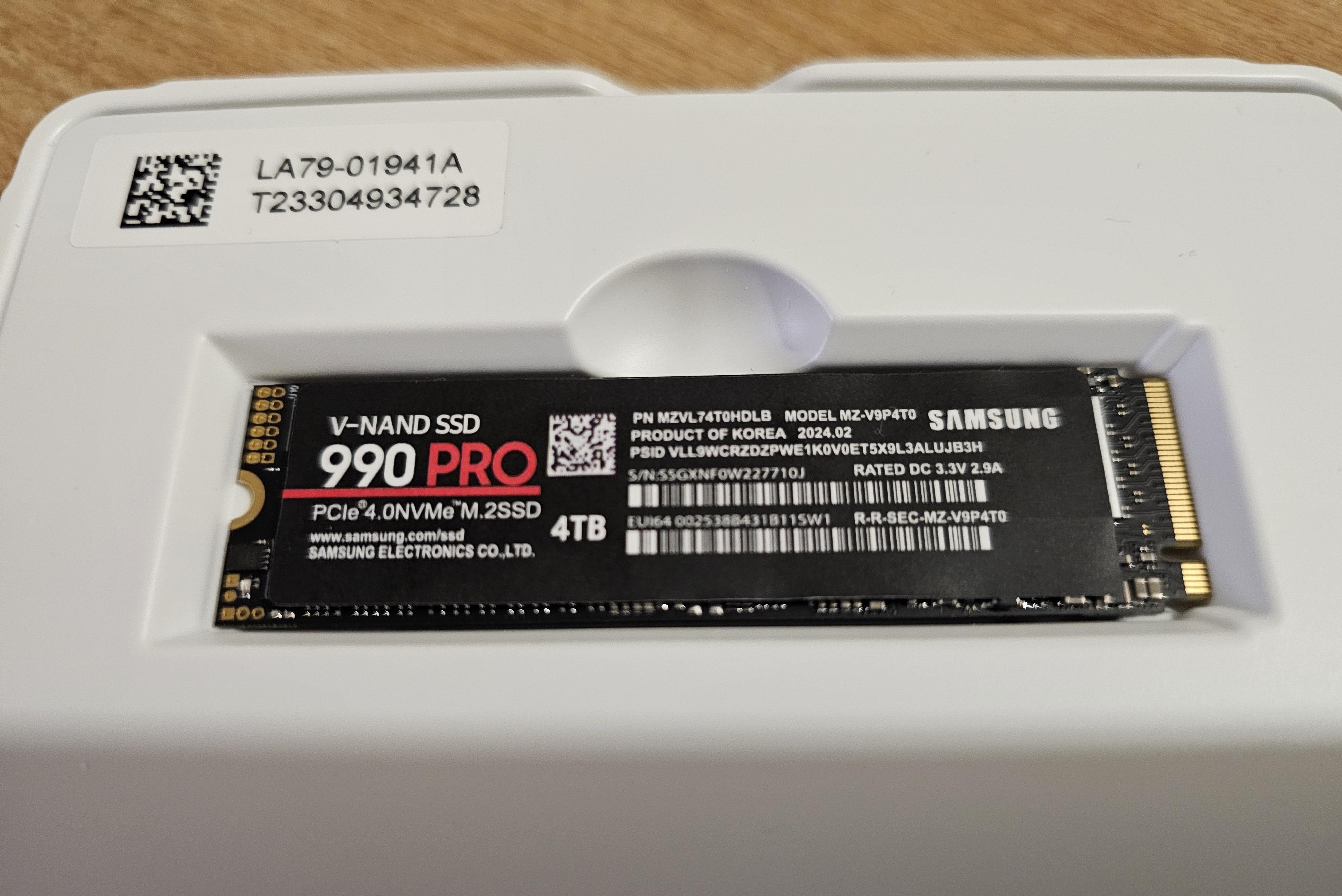 Фалсификувани Samsung 990 Pro SSD: Наместо вистински брзини, аларм за измама