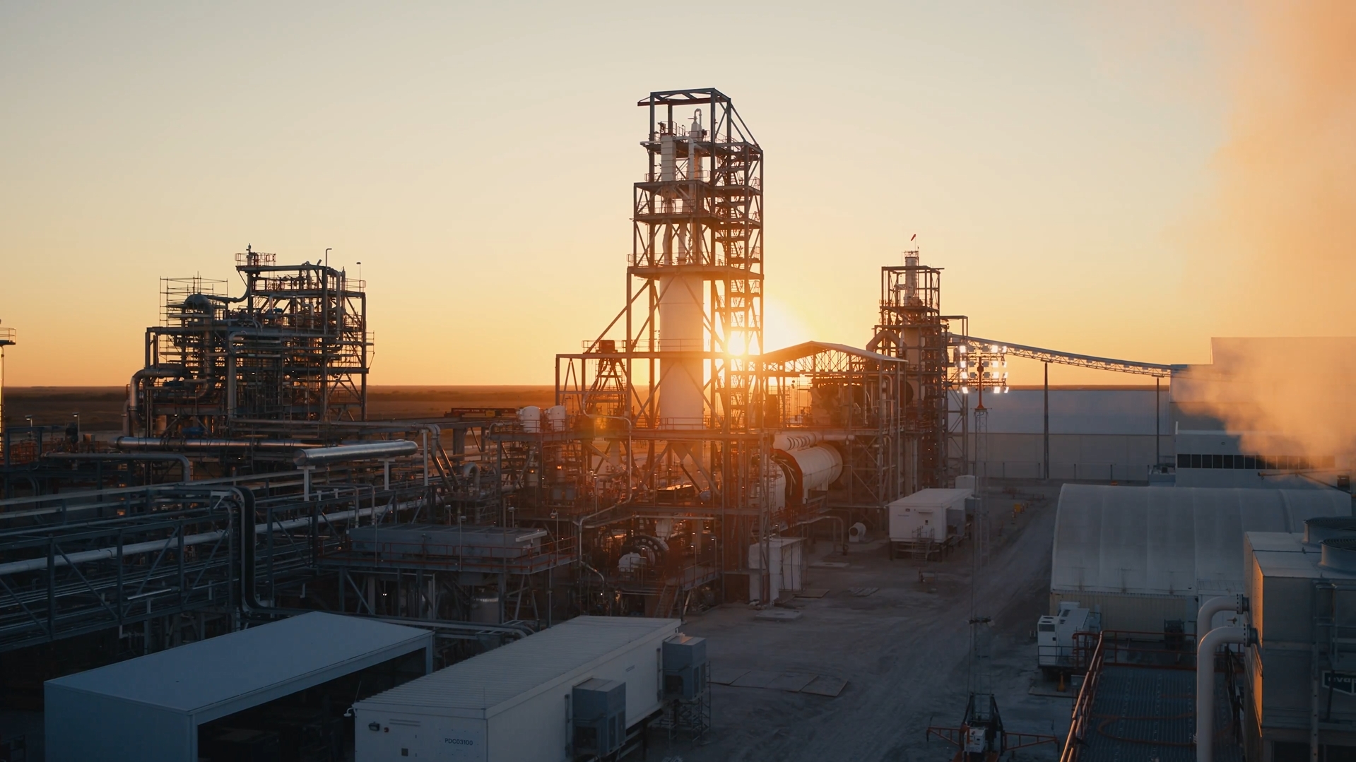 Tesla Gulf Coast Raffinerija na Litijum: Korak kon Američka Energetska Nezavisност