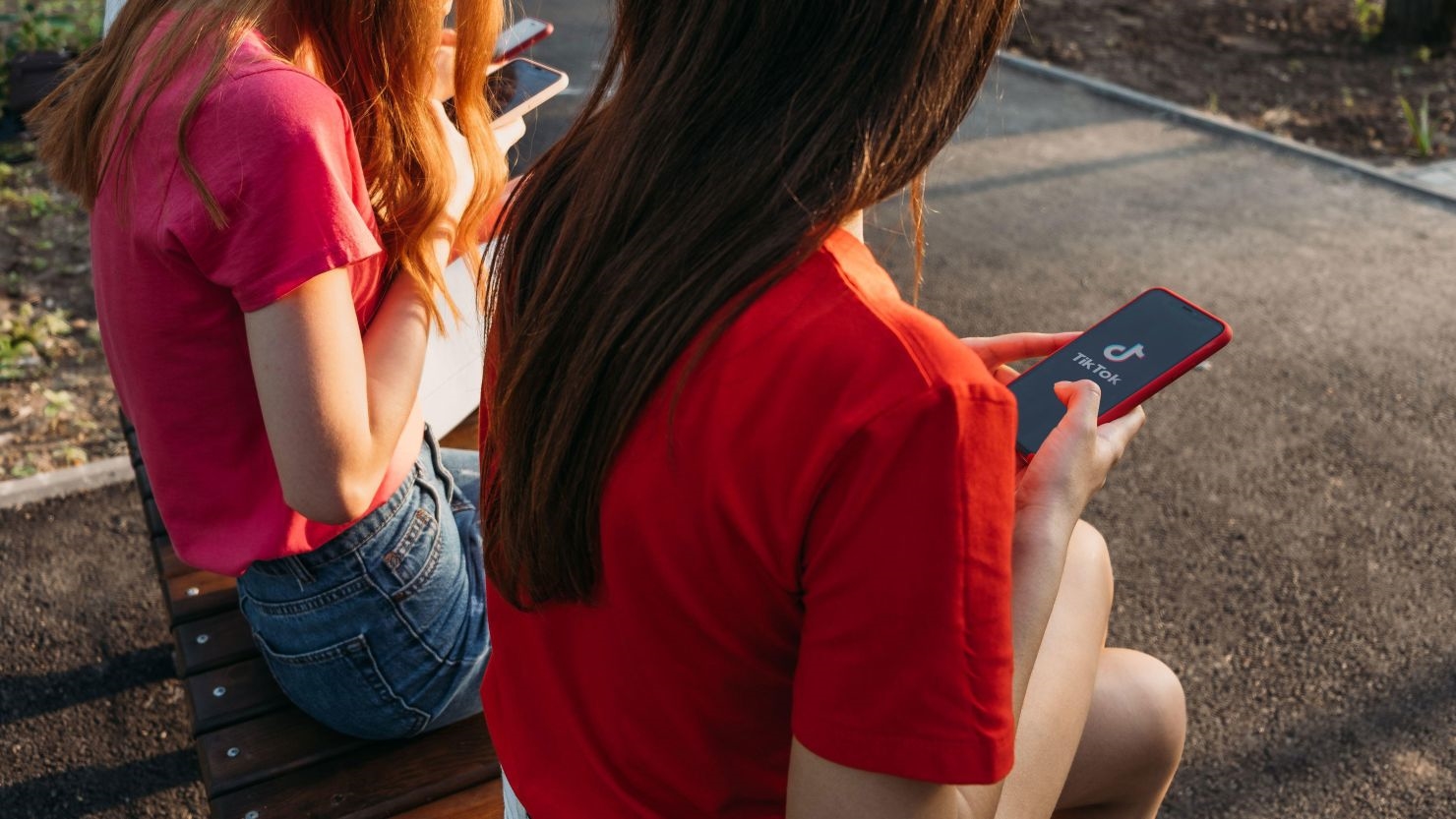 TikTok Европа ги воведува системите за идентификација на возрасот постепено