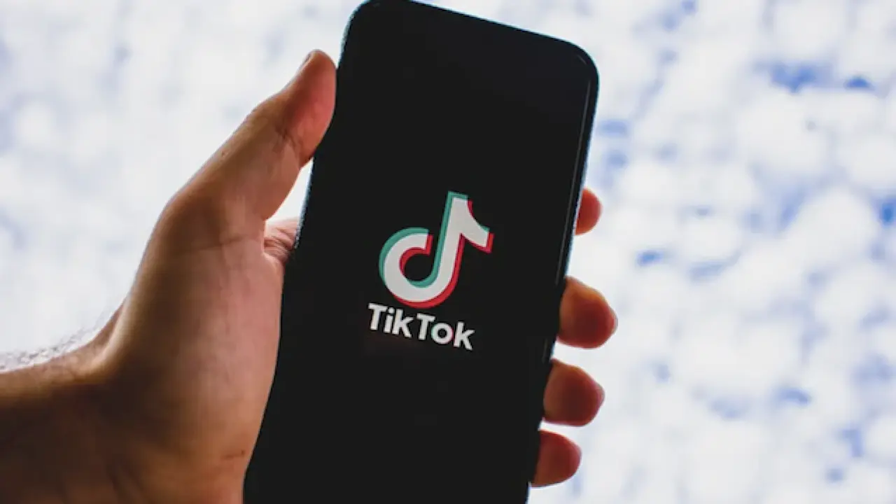 Потврден врамак на TikTok профил: како да добиете синиот тик и што да очекувате?