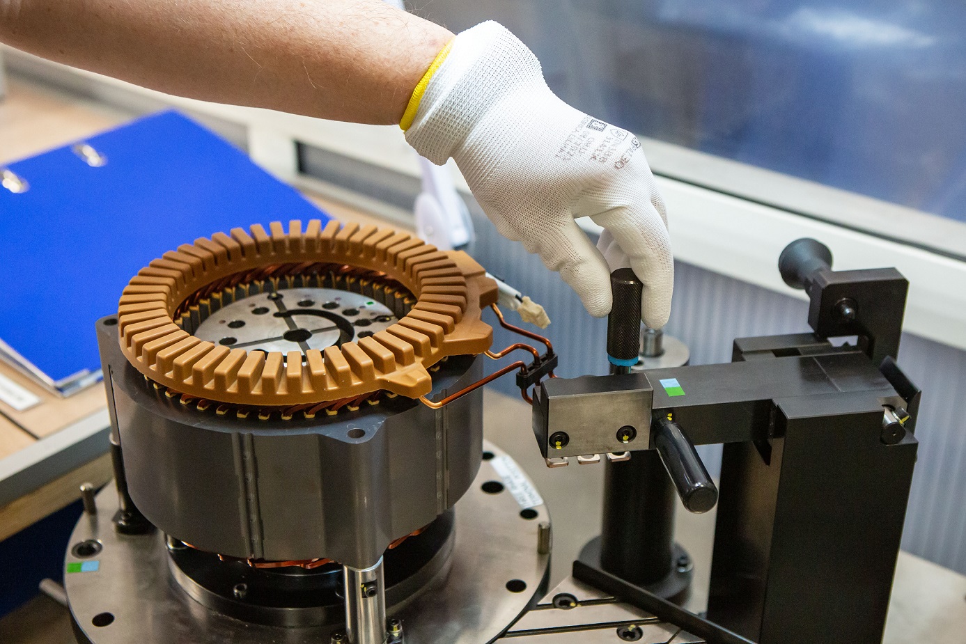 Тојота со електрични модели со имитација на мануелна трансмисија: лажна функција за квачка со носталгично искуство