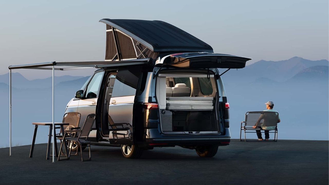 Volkswagen Multivan T7 California: Мост меѓу караванот и транспортерот со нова генерација дизајн