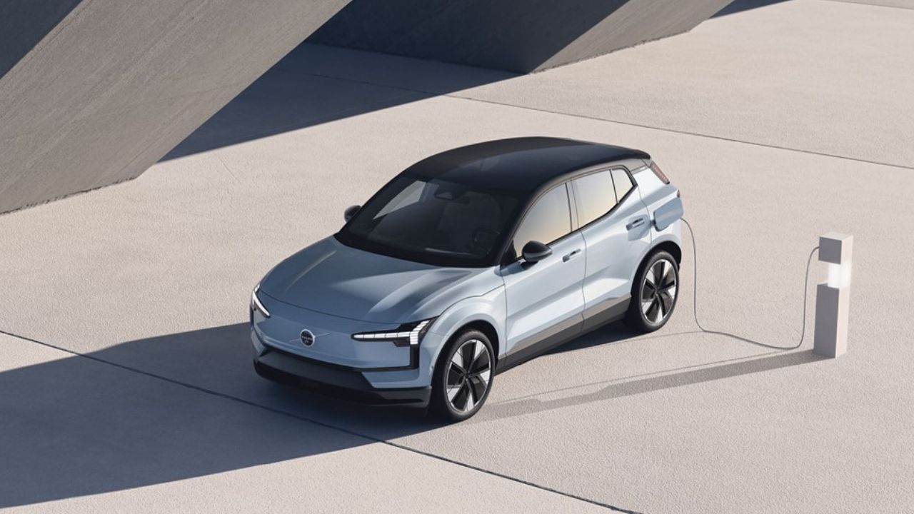 Volvo EX30: Градска мала, целосно електрична SUV со ниски емисии