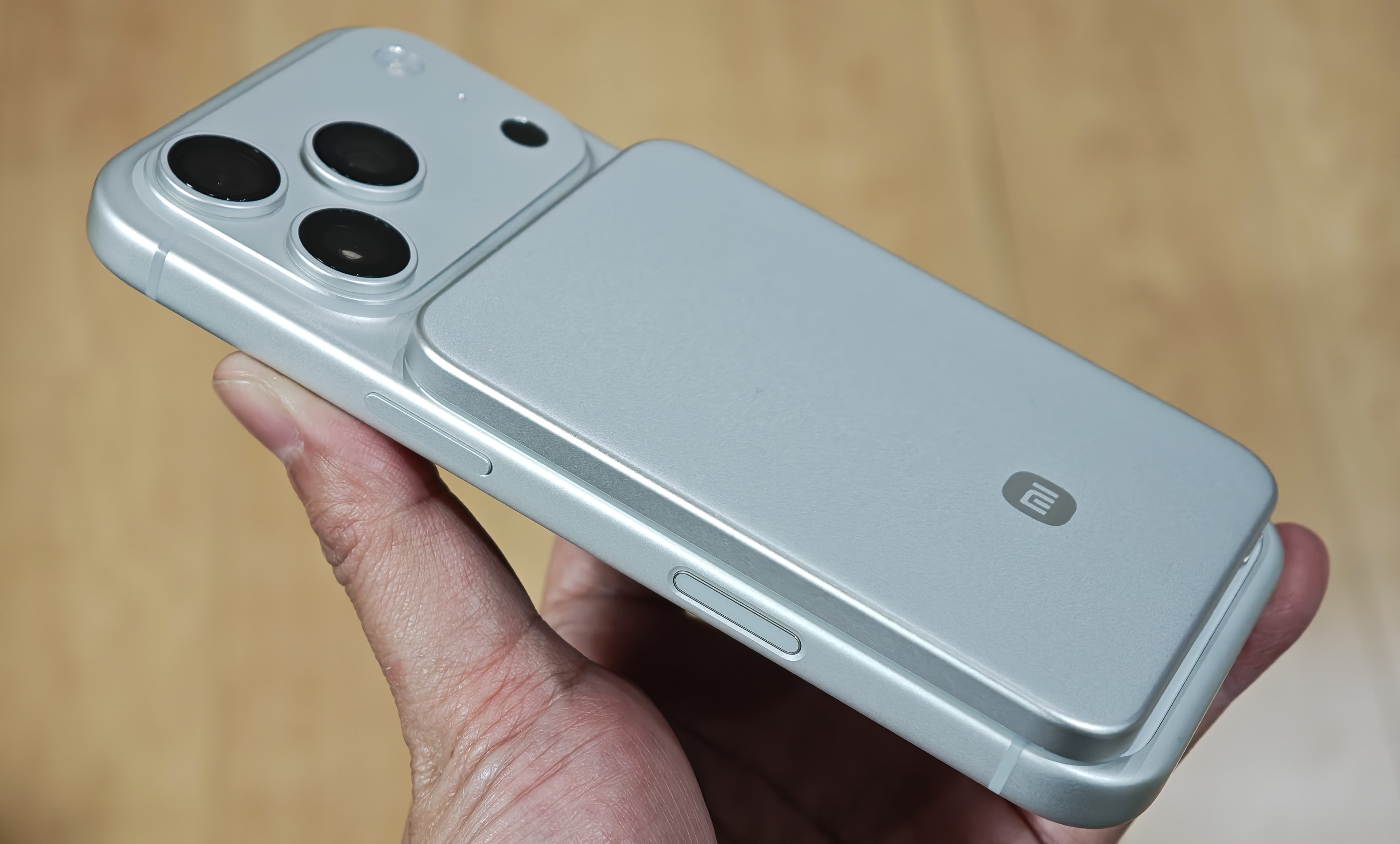 Xiaomi UltraThin MagSafe Џенерџијата: Тонкост и Перформанси Во Едно